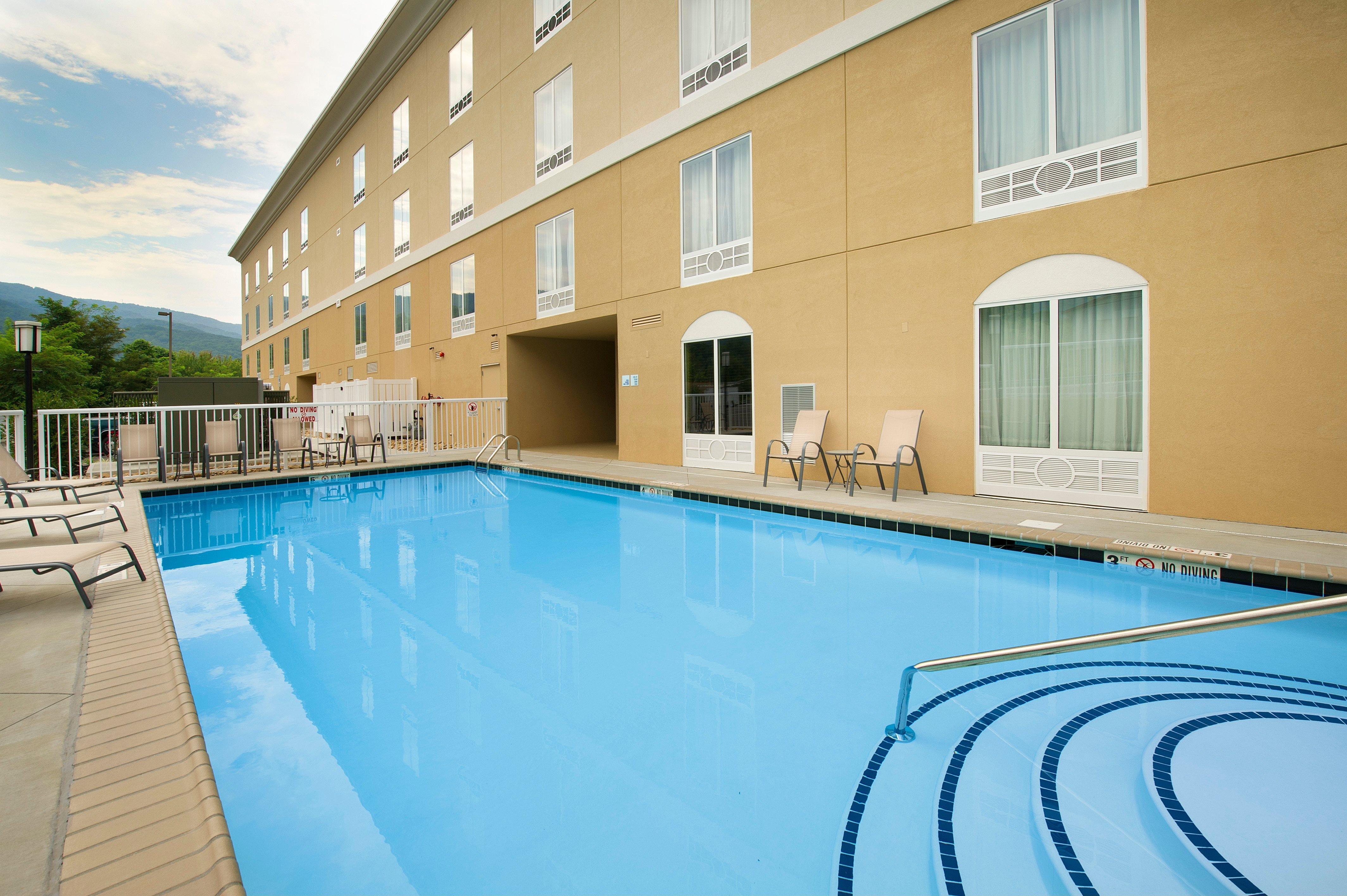 Holiday Inn Express & Suites Caryville By Ihg Экстерьер фото